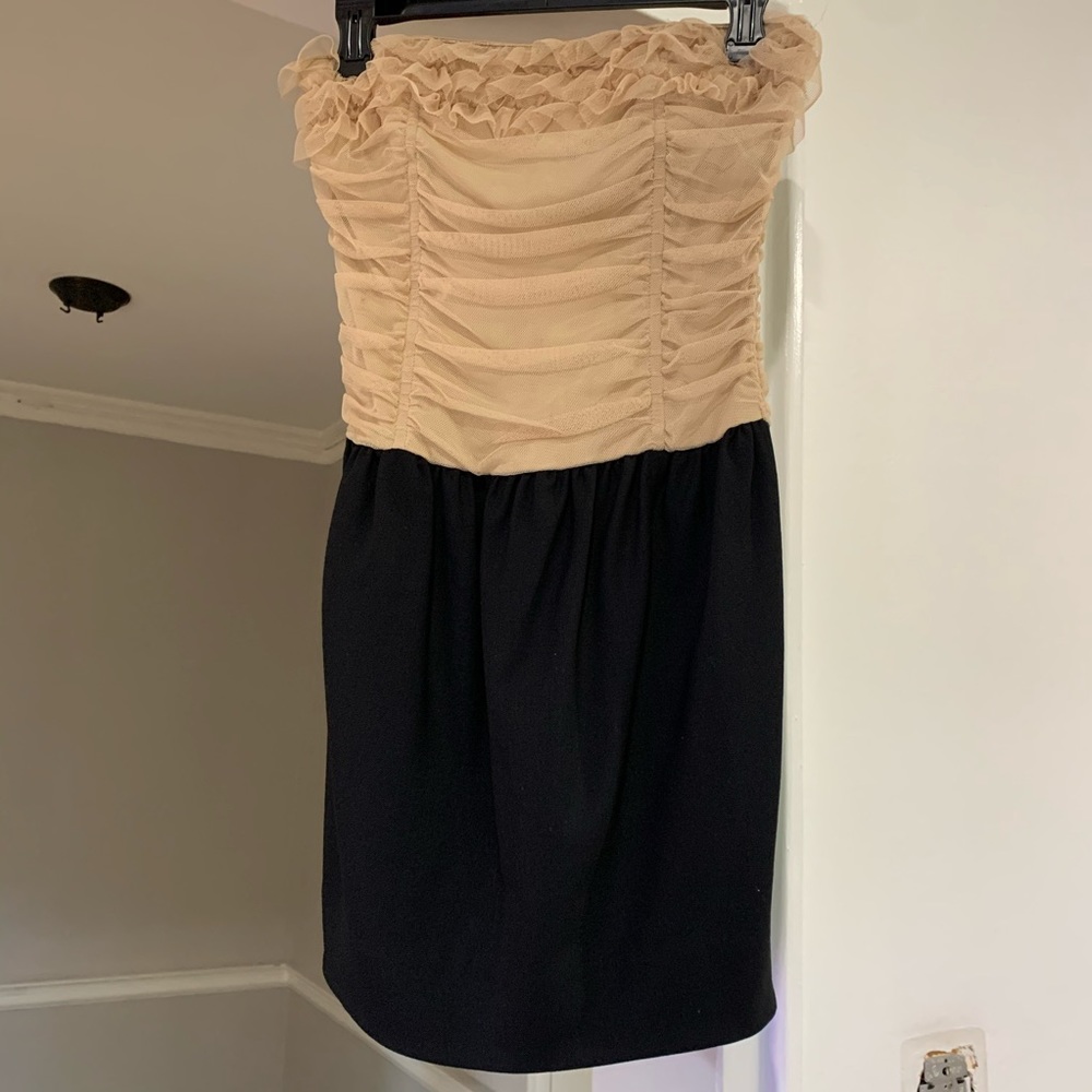 Worn once Elizabeth & James strapless dress